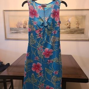 3/$20 Ladies Aqua flower sleeveless Dress